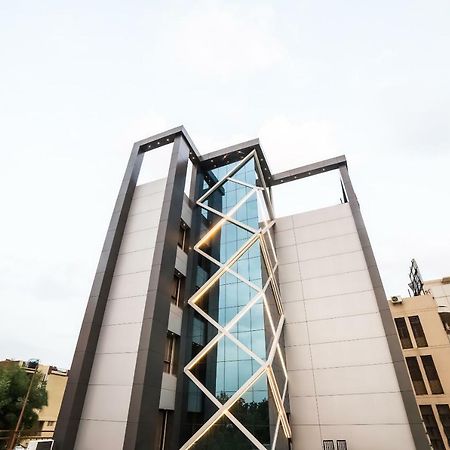 Capital O 41587 Hotel Airport Inn One Ahmedabad Exterior photo